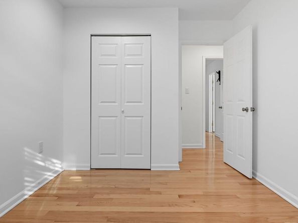 814 N Croydon Street, Sterling VA 20164