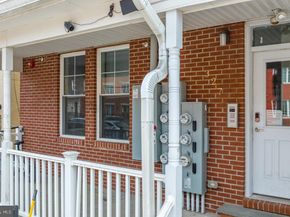 327 N 40TH Street, Philadelphia PA 19104