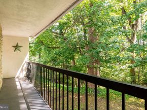 174 E Kenilworth Circle, Newtown Square PA 19073