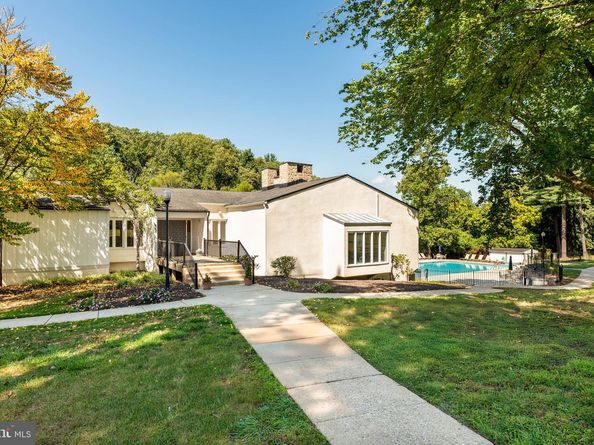 174 E Kenilworth Circle, Newtown Square PA 19073