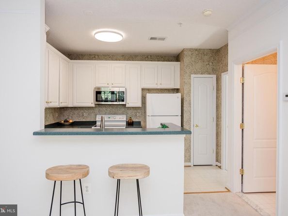 12161 Abington Hall Place 202, Reston VA 20190