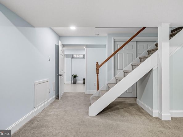 2433 Avon Road, Ardmore PA 19003