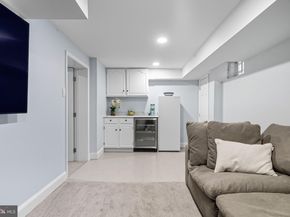 2433 Avon Road, Ardmore PA 19003