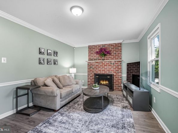 2433 Avon Road, Ardmore PA 19003