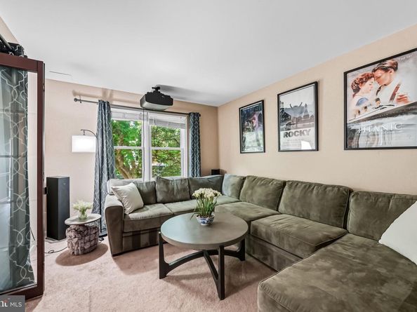 2433 Avon Road, Ardmore PA 19003