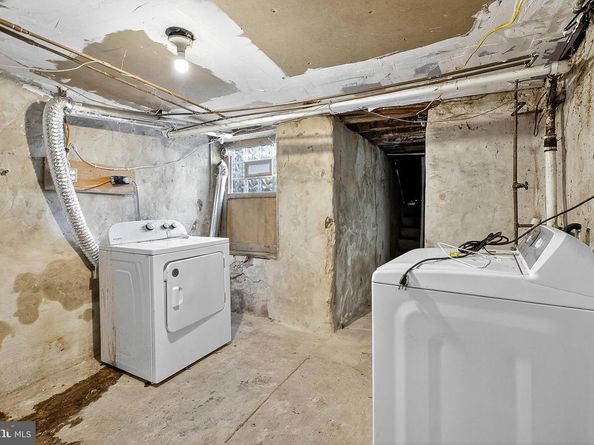 4914 Chestnut Street, Philadelphia PA 19139