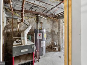 4914 Chestnut Street, Philadelphia PA 19139