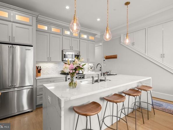 408 M Street NW 3, Washington DC 20001
