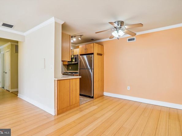 4970 Battery Lane 408, Bethesda MD 20814