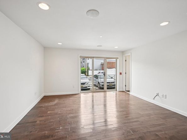 753 N 20TH Street 1, Philadelphia PA 19130