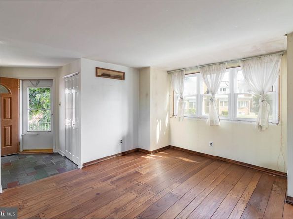 6835 Martins Mill Road, Philadelphia PA 19111