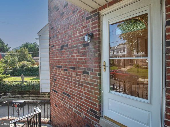 6835 Martins Mill Road, Philadelphia PA 19111