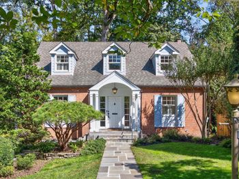 3137 Aberfoyle Place NW