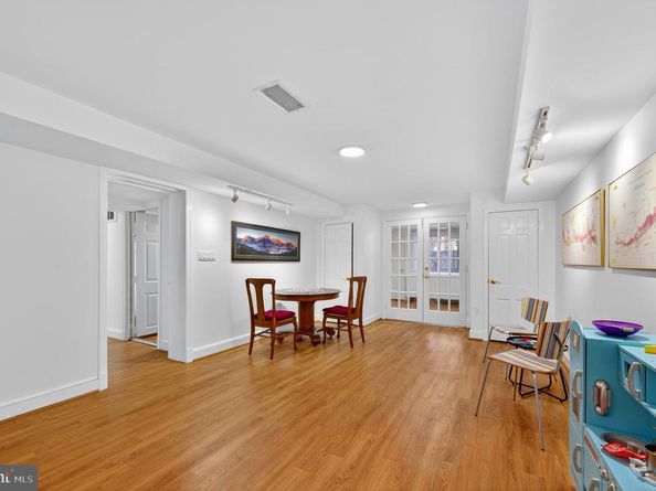 3137 Aberfoyle Place NW, Washington DC 20015