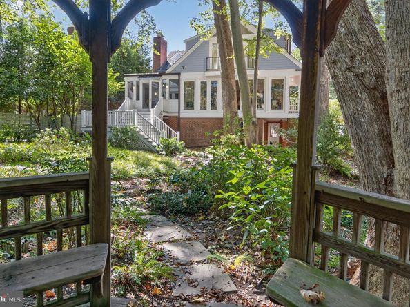 3137 Aberfoyle Place NW, Washington DC 20015