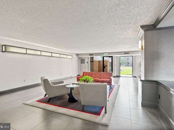 200 N Pickett Street N 1515, Alexandria VA 22304