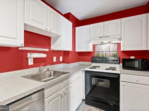 200 N Pickett Street N 1515, Alexandria VA 22304