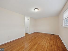 2115 Ravenwood Road, Folcroft PA 19032