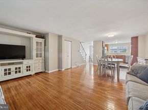 2115 Ravenwood Road, Folcroft PA 19032