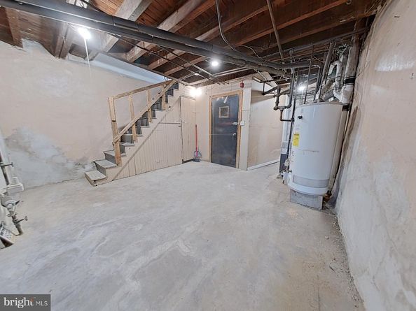 5929 N Leithgow Street, Philadelphia PA 19120