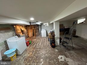 1341 Tyson Avenue, Philadelphia PA 19111