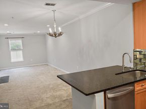 5116 Donovan Drive 105, Alexandria VA 22304