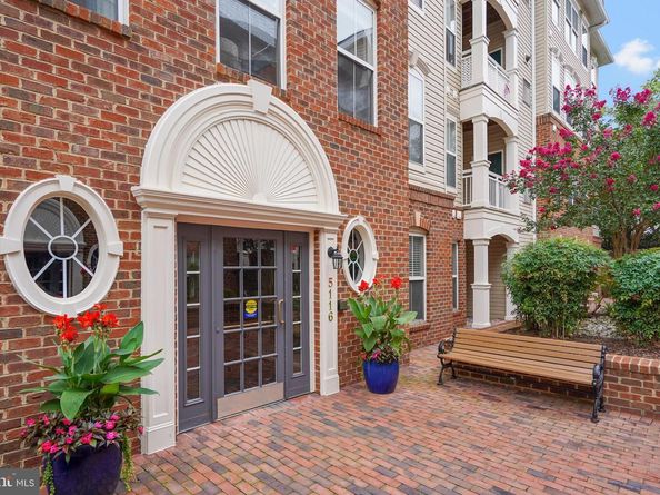 5116 Donovan Drive 105, Alexandria VA 22304