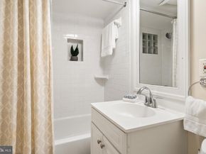 3318 Quesada Street NW, Washington DC 20015