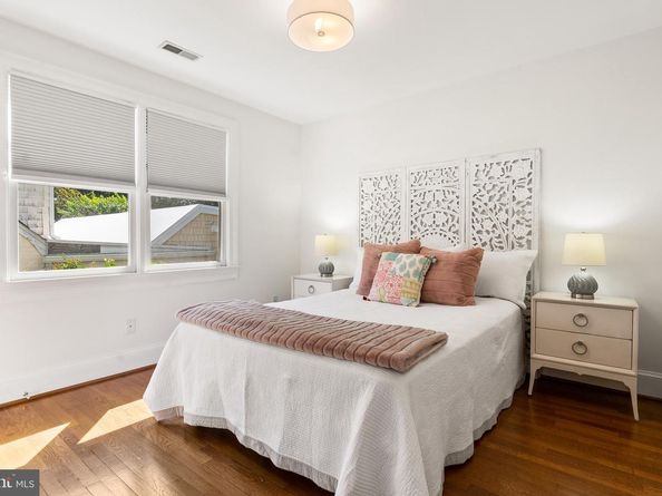 3318 Quesada Street NW, Washington DC 20015