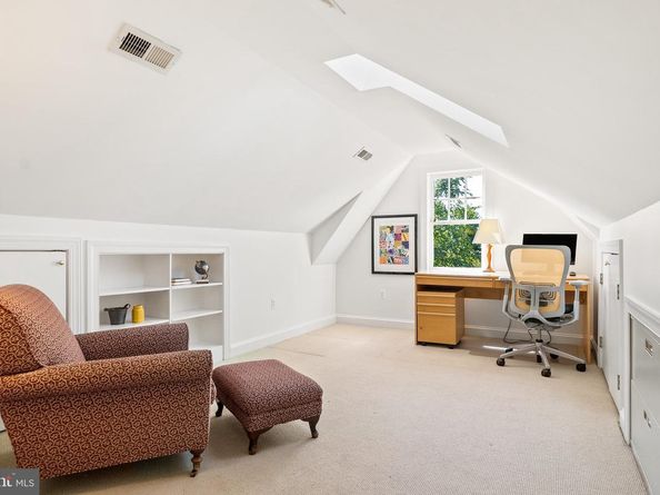 3318 Quesada Street NW, Washington DC 20015