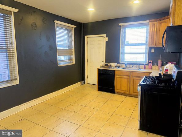 218 E Roosevelt Boulevard, Philadelphia PA 19120