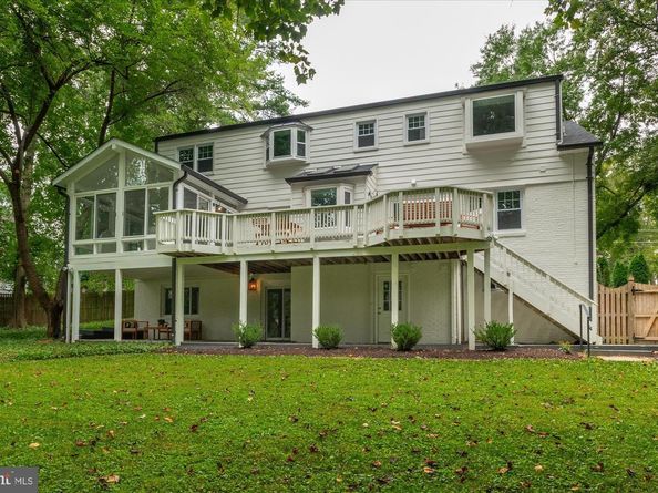 9225 Laurel Oak Drive, Bethesda MD 20817