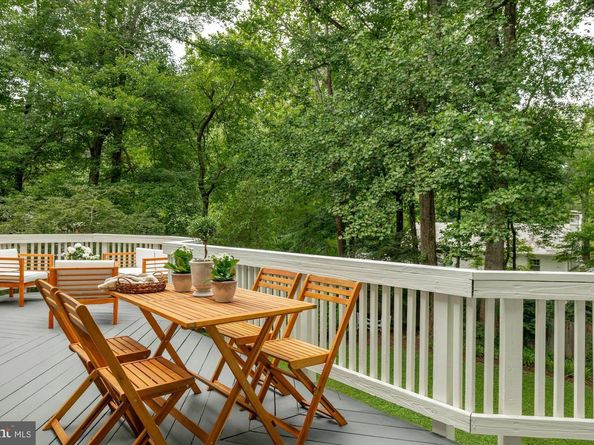9225 Laurel Oak Drive, Bethesda MD 20817