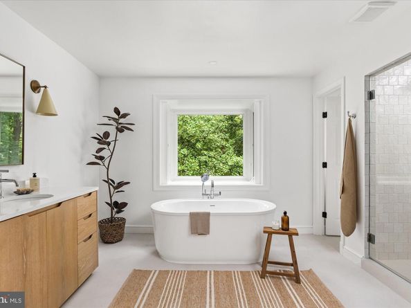 9225 Laurel Oak Drive, Bethesda MD 20817