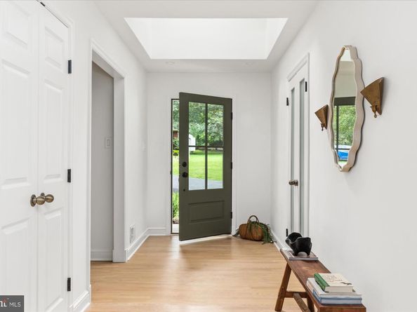 9225 Laurel Oak Drive, Bethesda MD 20817