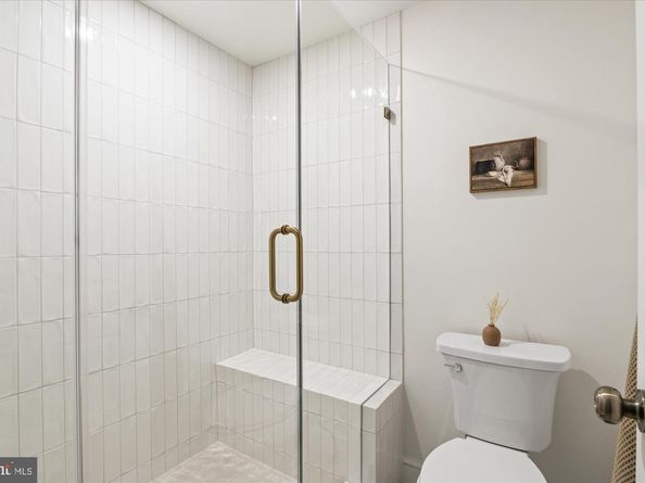 9225 Laurel Oak Drive, Bethesda MD 20817