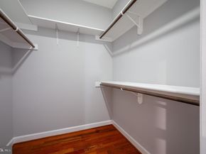 275 S Pickett Street 201, Alexandria VA 22304
