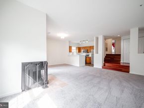 275 S Pickett Street 201, Alexandria VA 22304