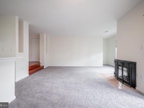 275 S Pickett Street 201, Alexandria VA 22304