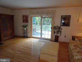 1102 Seminole Gardens, Ambler PA 19002