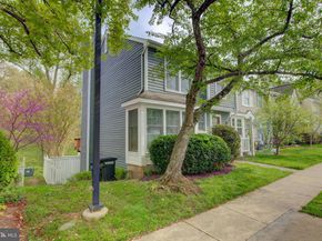 1552 Poplar Grove Drive, Reston VA 20194