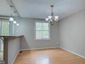 1552 Poplar Grove Drive, Reston VA 20194