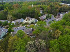 1552 Poplar Grove Drive, Reston VA 20194