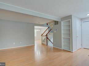 1552 Poplar Grove Drive, Reston VA 20194