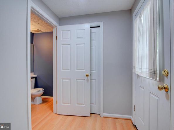 1552 Poplar Grove Drive, Reston VA 20194