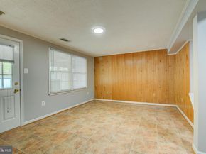 1552 Poplar Grove Drive, Reston VA 20194