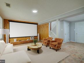 1552 Poplar Grove Drive, Reston VA 20194