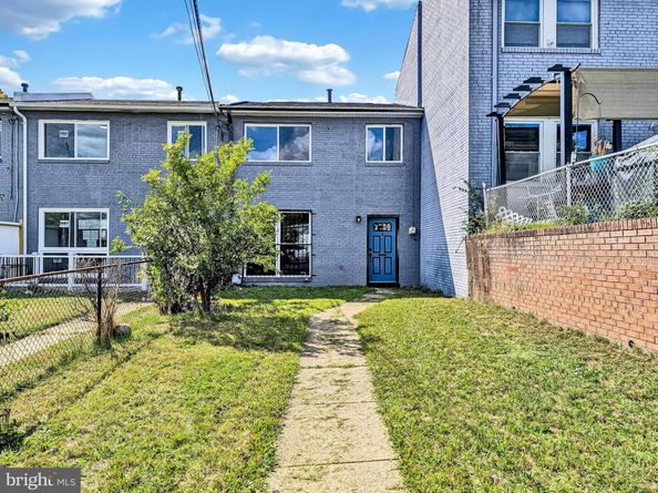 2240 15TH Street NE, Washington DC 20018