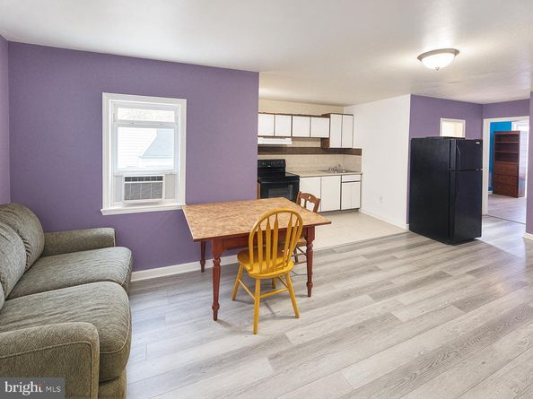 429 W Ashdale Street, Philadelphia PA 19120