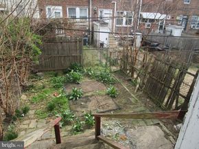 2651 S Lloyd Street, Philadelphia PA 19153